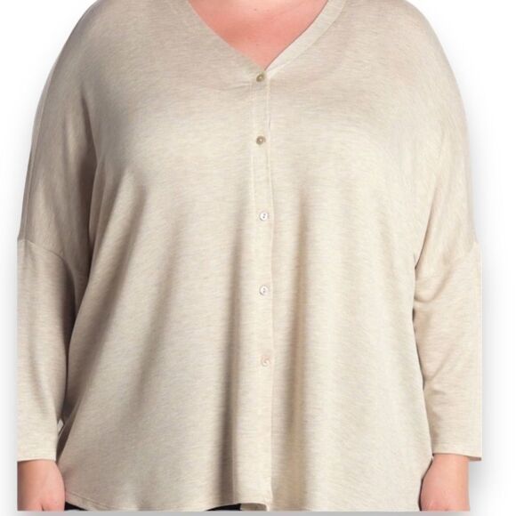 Beige V Neckine Button Down Super Soft Cardigan NEW - Picture 4 of 4